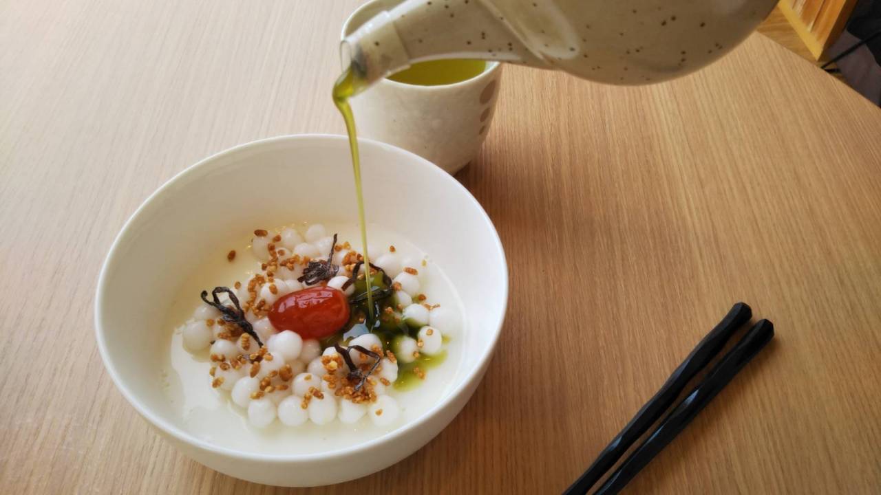 タピオカの新スタイル!抹茶シロップを急須で注いでタピオカを楽しむ「タピオカ茶漬け」登場!
